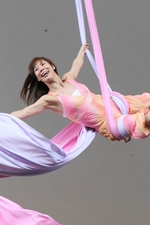 HITOMI